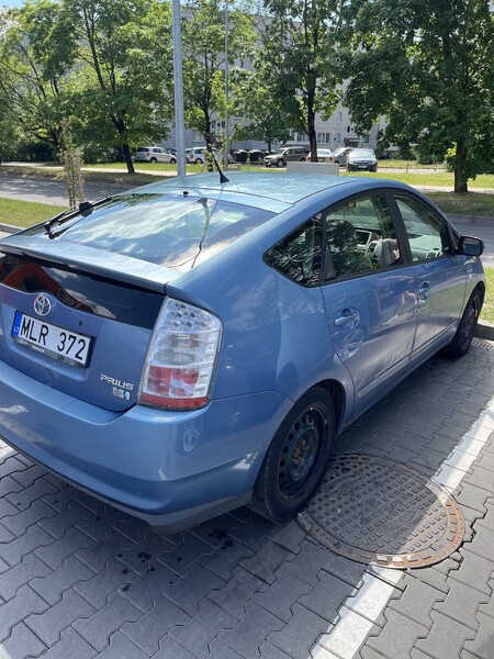 Фотография 9 - Toyota Prius 2006 г Хэтчбек