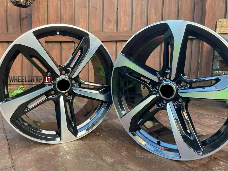 Audi EU-A513 style MB light alloy R22 rims