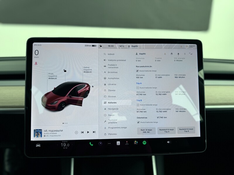 Nuotrauka 17 - Tesla Model 3 2018 m Sedanas