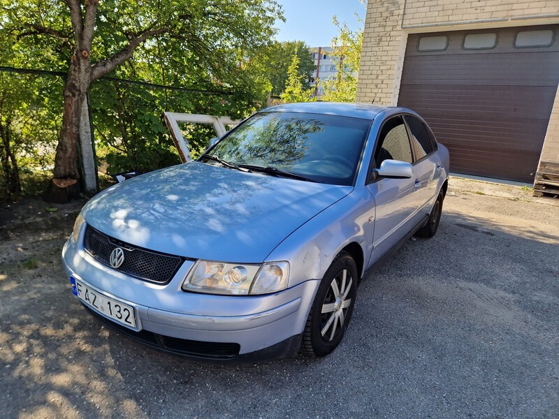 Volkswagen Passat B5 1999 y