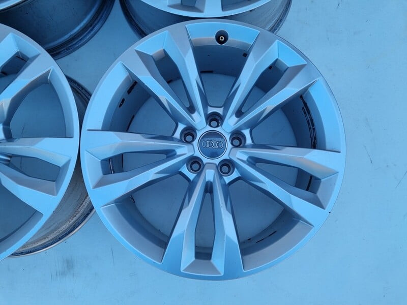 Photo 3 - Audi A6, A7 originalūs A6 light alloy R19 rims