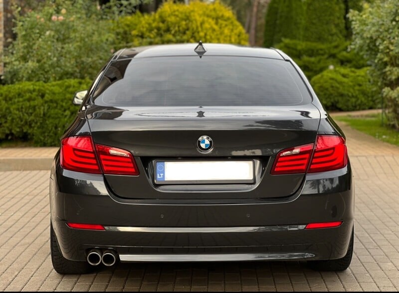 Photo 5 - Bmw 520 2010 y Sedan