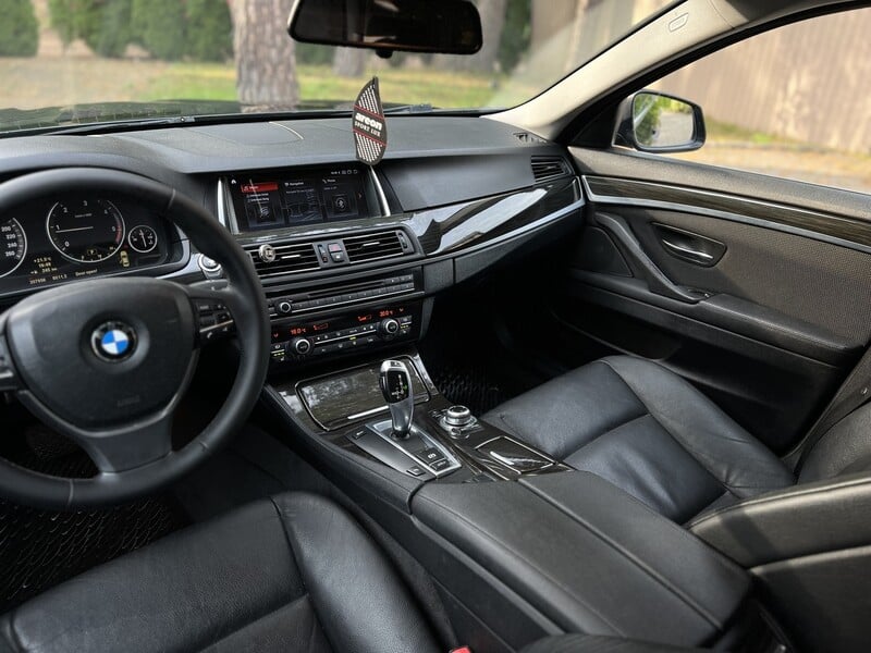 Photo 8 - Bmw 520 2010 y Sedan