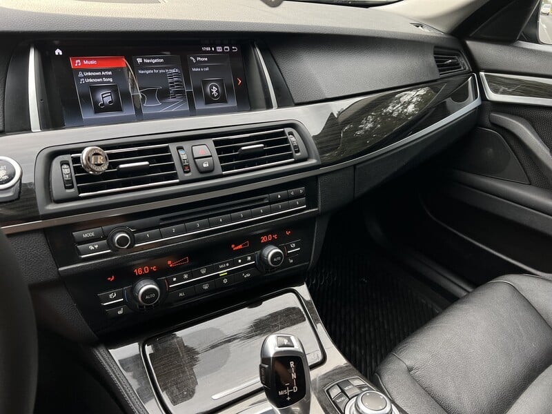 Photo 10 - Bmw 520 2010 y Sedan