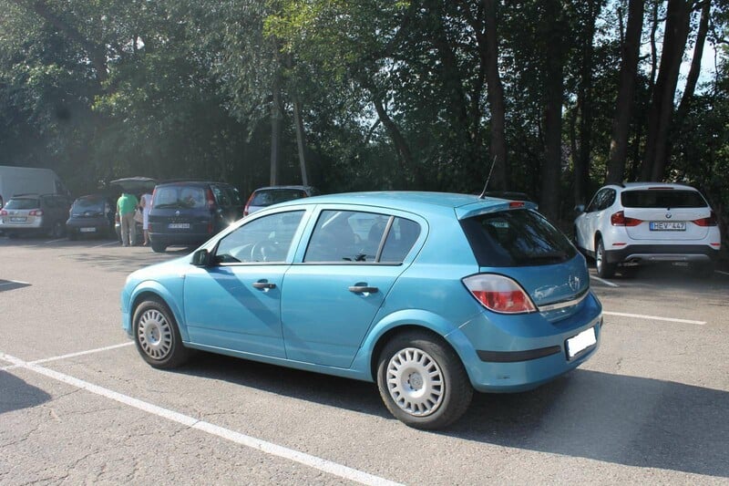 Photo 6 - Opel Astra 2004 y Hatchback