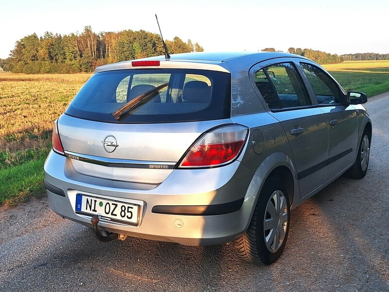 Photo 7 - Opel Astra H 2004 y