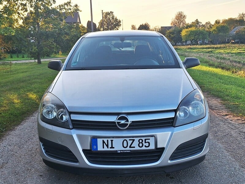 Photo 3 - Opel Astra H 2004 y