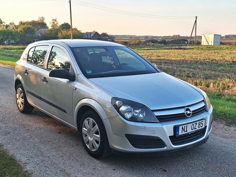 Photo 5 - Opel Astra H 2004 y