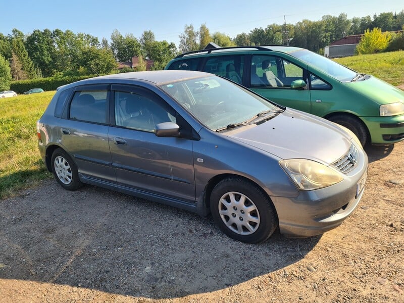 Honda Civic 2005 m Hečbekas