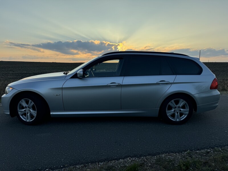 Photo 9 - Bmw 318 2011 y Wagon