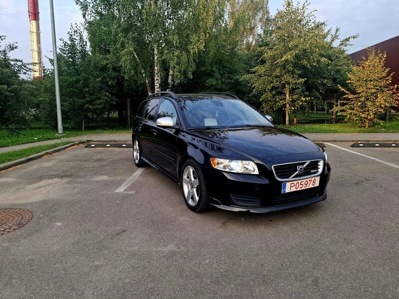 Фотография 2 - Volvo V50 2008 г Универсал