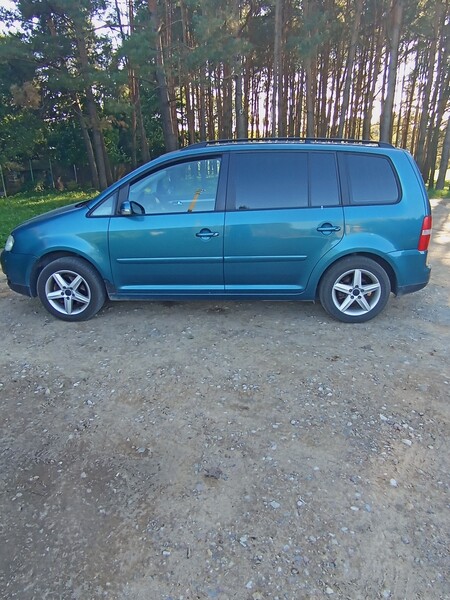 Volkswagen Touran I 2003 y