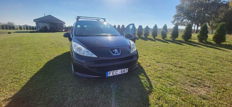 Peugeot 207 2006 г Хэтчбек