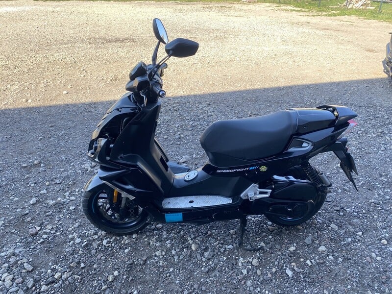 Photo 6 - Peugeot Speedfight 2017 y Scooter / moped