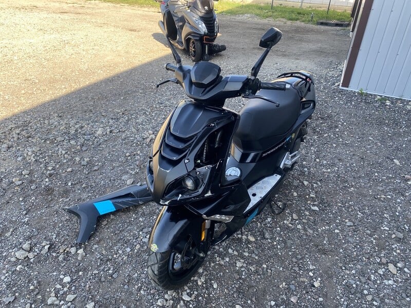 Photo 7 - Peugeot Speedfight 2017 y Scooter / moped