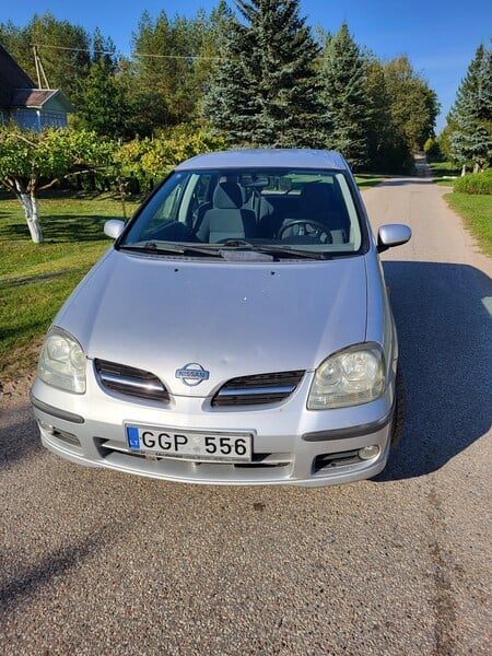 Nissan Almera Tino 2001 m Vienatūris