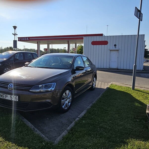 Volkswagen Jetta VI 2011 m