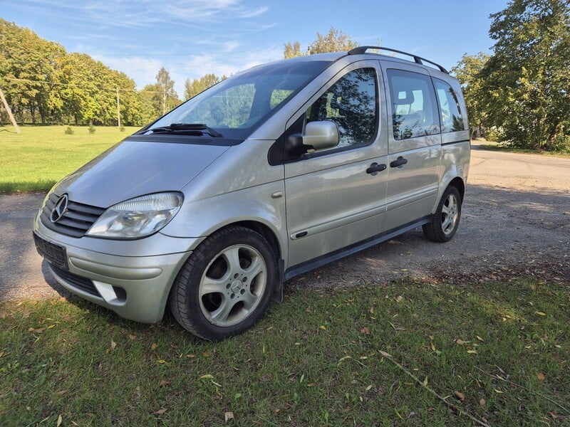 Mercedes-Benz Vaneo 2005 г Минивэн