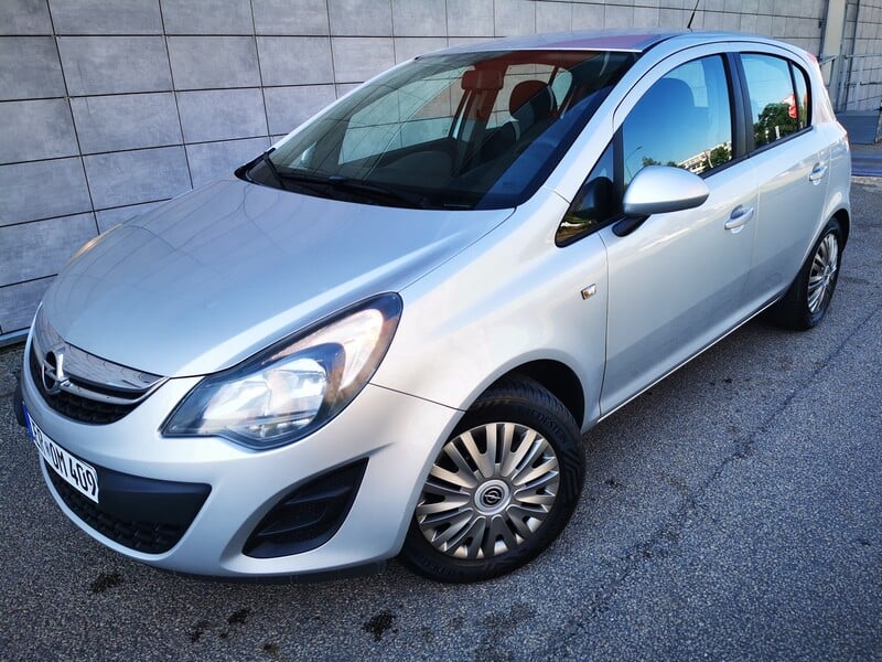 Opel Corsa 2014 y Hatchback