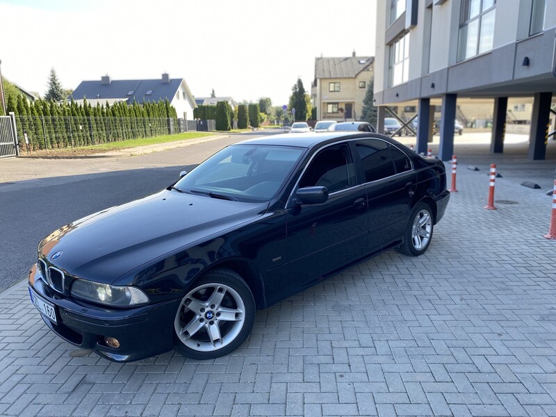 Photo 2 - Bmw 525 E39 2002 y