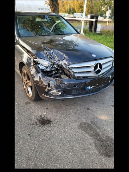 Mercedes-Benz C 320 W204 2008 m