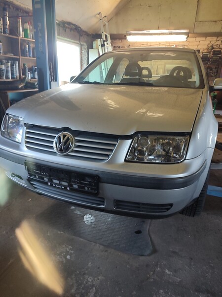 Photo 12 - Volkswagen Bora 2001 y parts