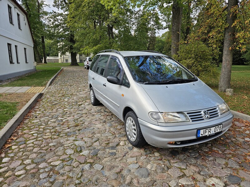 Photo 3 - Volkswagen Sharan 1998 y Van