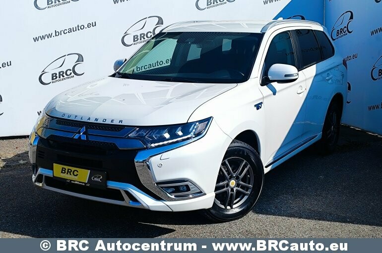 Mitsubishi Outlander 2.4 Plug-in Hybrid 4 2020 г