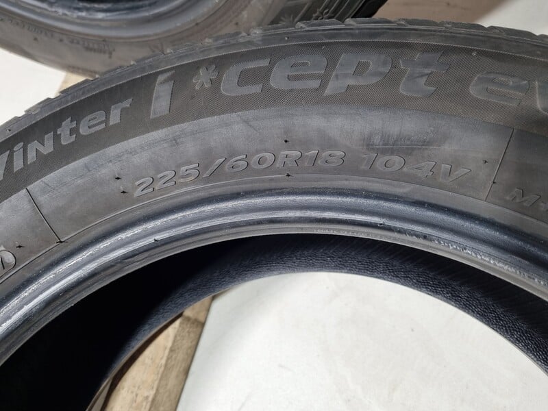 Фотография 9 - Hankook 5-6mm R18 зимние шины для автомобилей