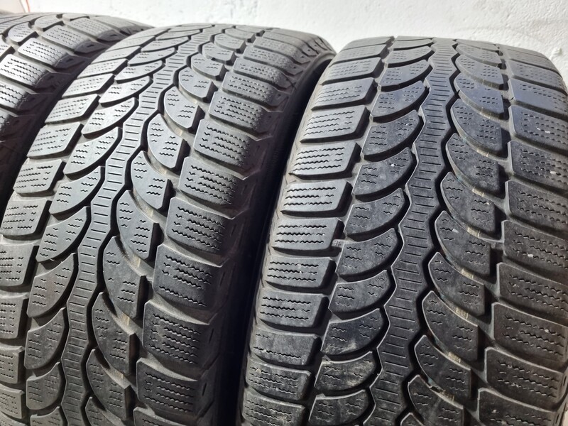 Photo 2 - Bridgestone 5-6mm R17 winter tyres passanger car