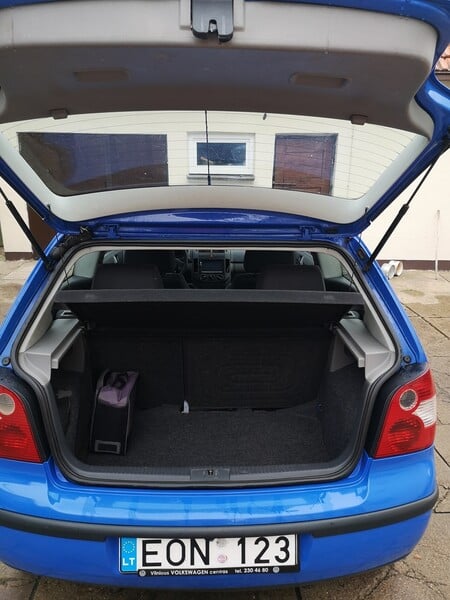 Photo 6 - Volkswagen Polo 2005 y Hatchback