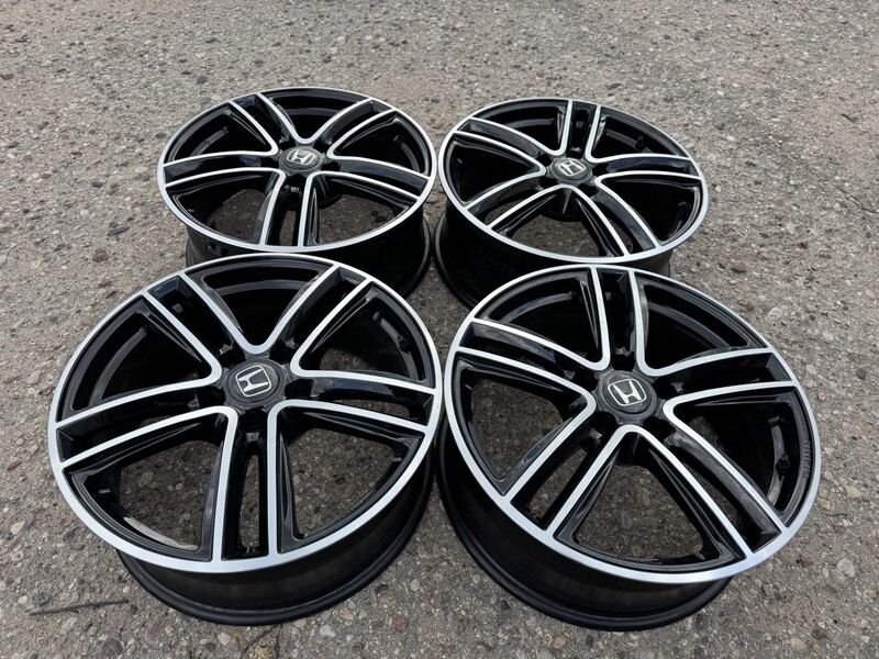 Photo 1 - Honda Siunciam, 7J ET40 light alloy R18 rims