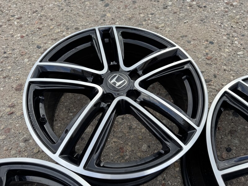 Photo 5 - Honda Siunciam, 7J ET40 light alloy R18 rims