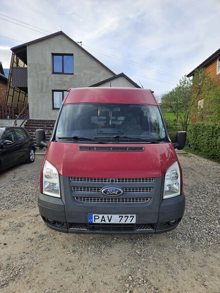 Photo 5 - Ford Transit 2012 y Minibus