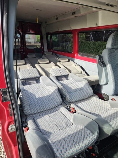 Photo 25 - Ford Transit 2012 y Minibus