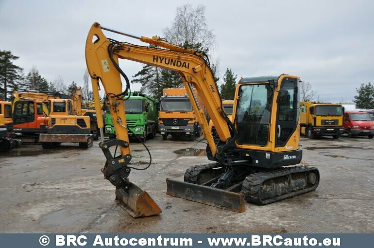 Hyundai R60CR-9A 2015 г Гусеничный экскаватор