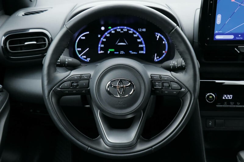 Nuotrauka 12 - Toyota Yaris Cross 2022 m Visureigis / Krosoveris