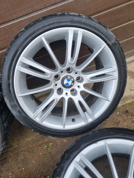 Photo 5 - Light alloy R18 rims