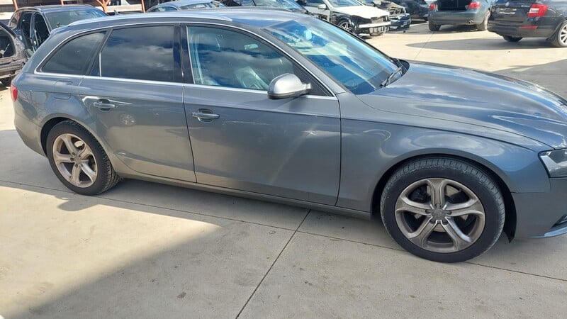 Photo 2 - Audi A4 B8 2013 y parts