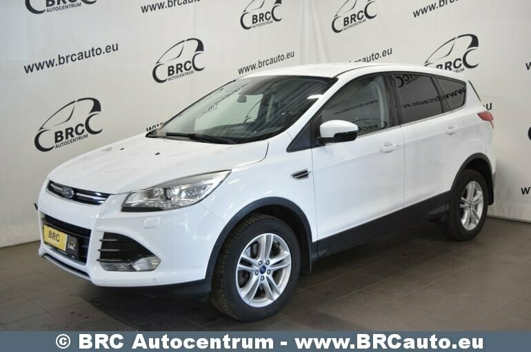 Ford Kuga AWD A/T 2015 г