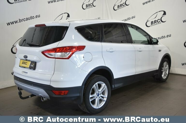 Фотография 2 - Ford Kuga AWD A/T 2015 г