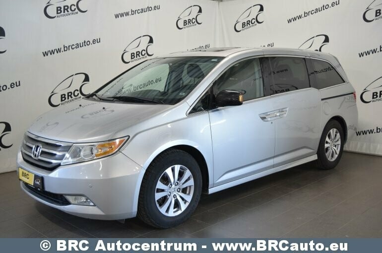 Honda Odyssey 8 Seats A/T 2013 m