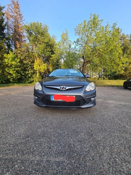 Hyundai i30 2010 г Хэтчбек