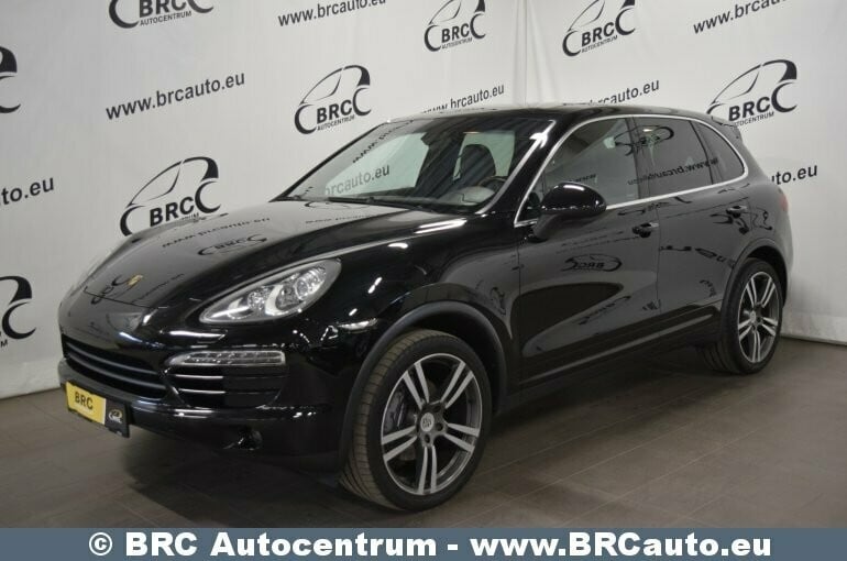 Porsche Cayenne A/T 2010 г