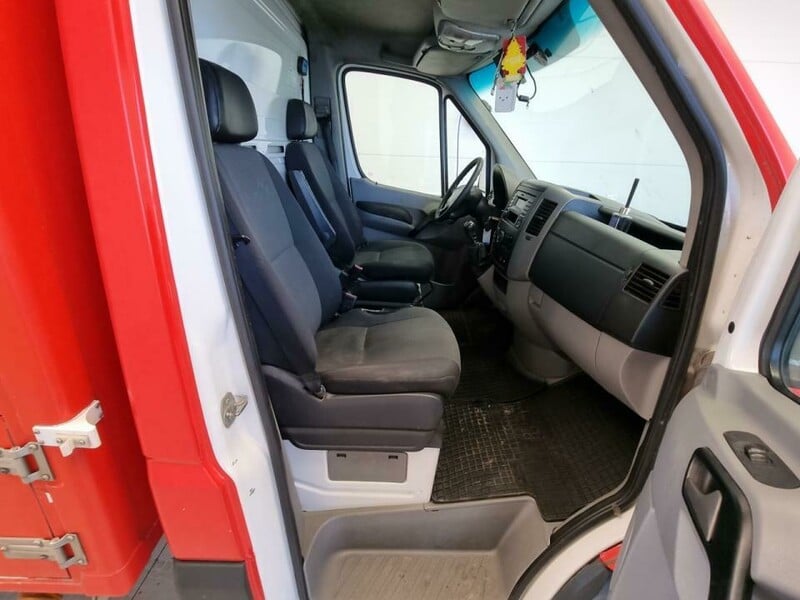 Photo 16 - Volkswagen Crafter 2015 y Heavy minibus