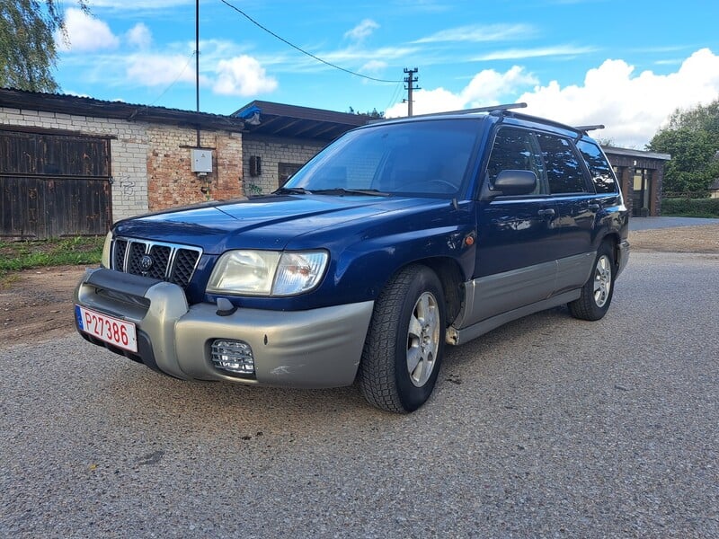 Subaru Forester 2001 y Off-road / Crossover