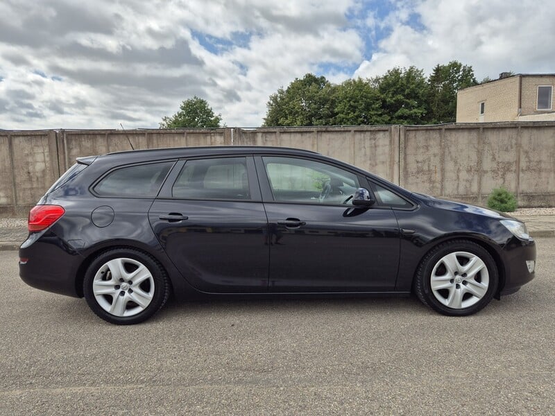 Photo 5 - Opel Astra 2011 y Wagon