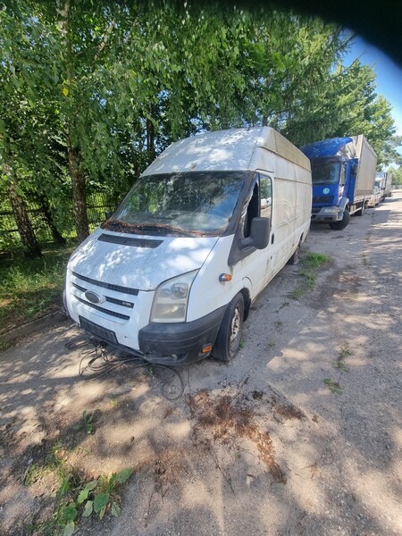 Ford Transit 2010 г Грузовой микроавтобус