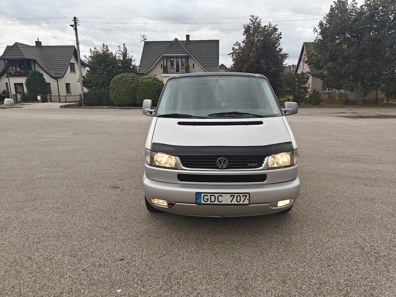 Volkswagen Multivan 1998 y Minibus