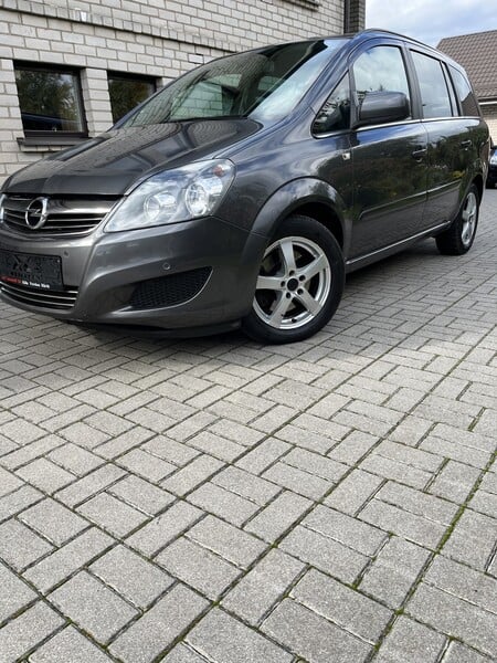 Фотография 3 - Opel Zafira 2011 г Минивэн